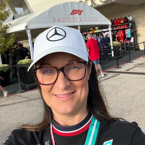 Meet your Posher, Kate - Picture 4 of 9